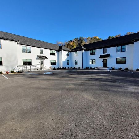The Traveler On Main - Suite 1 Tazewell Exterior foto