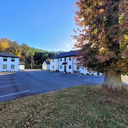 The Traveler On Main - Suite 1 Tazewell Exterior foto